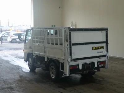 MITSUBISHI CANTER