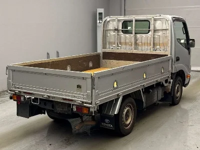 TOYOTA DYNA