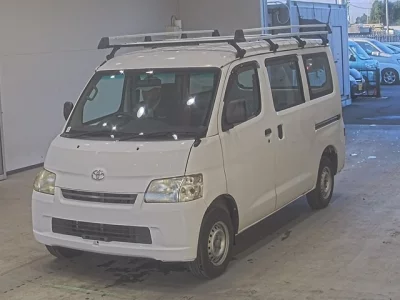 TOYOTA LITE ACE VAN