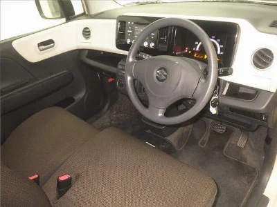 SUZUKI MRWAGON