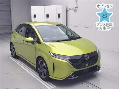 NISSAN AURA