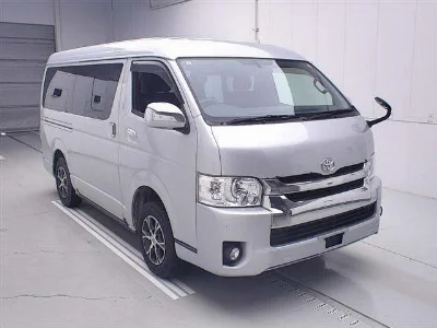 TOYOTA REGIUS ACE VAN