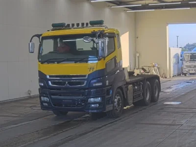 MITSUBISHI FUSO SUPER GREAT