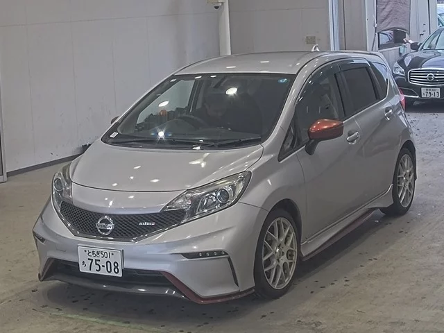 Nissan Note 2015