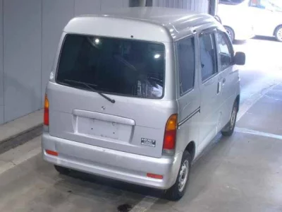 DAIHATSU HIJET VAN