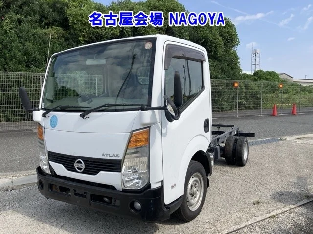 Nissan Atlas 2009