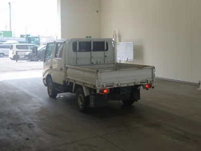 TOYOTA DYNA
