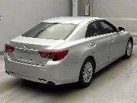 Цена авто Toyota Mark X с аукционов Японии, номер кузова GRX130, пробег 70 000, оценка 6
