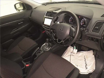MITSUBISHI RVR