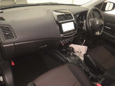 MITSUBISHI RVR