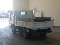 Цена авто Isuzu Elf с аукционов Японии, номер кузова NKR85AN, пробег 128 000, оценка 6