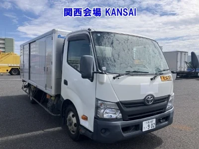 TOYOTA DYNA
