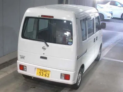NISSAN CLIPPER VAN