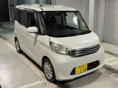 NISSAN DAYZ ROOX