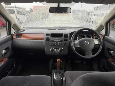 NISSAN TIIDA LATIO