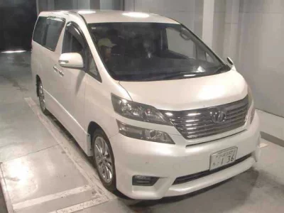 TOYOTA VELLFIRE