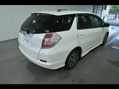 HONDA FIT SHUTTLE
