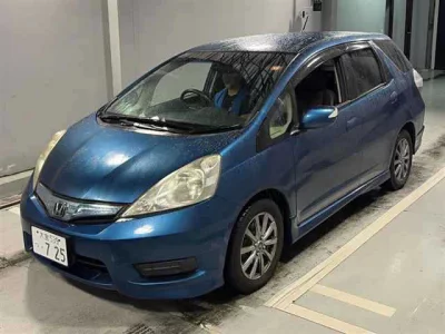 HONDA FIT SHUTTLE