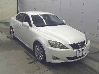 LEXUS IS