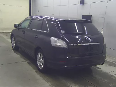 TOYOTA MARK X ZIO