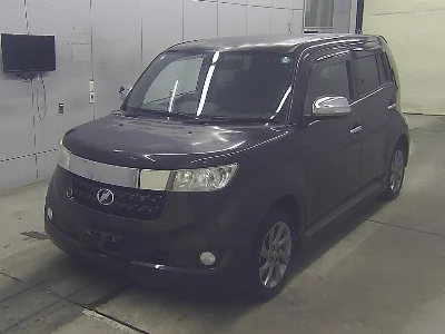 TOYOTA BB