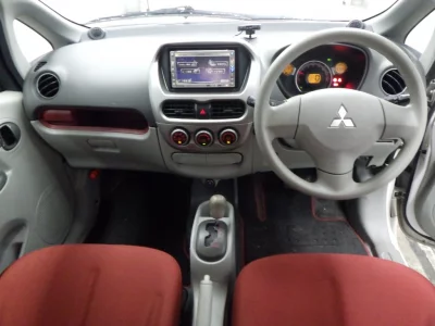MITSUBISHI I