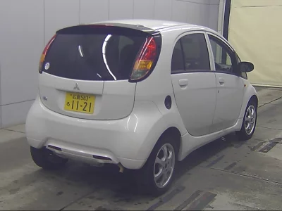 MITSUBISHI I