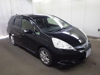 HONDA FIT SHUTTLE