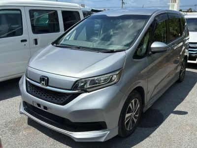 HONDA FREED+