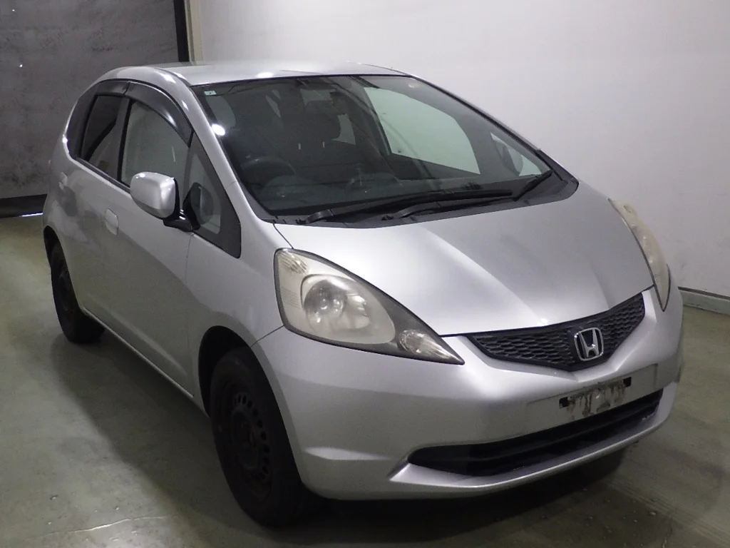Honda Fit  с аукциона в Японии
