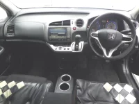 Цена авто Honda Stream с аукционов Японии, номер кузова RN6, пробег 158 000, оценка 4