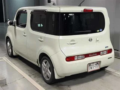 NISSAN CUBE