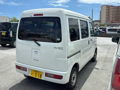 DAIHATSU HIJET VAN