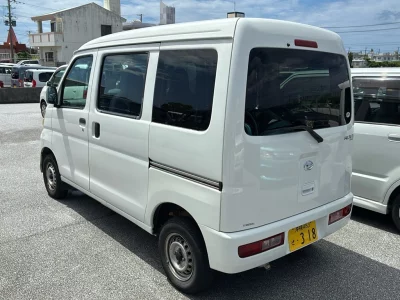 DAIHATSU HIJET VAN