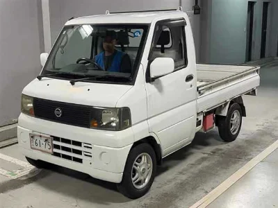 NISSAN CLIPPER TRUCK