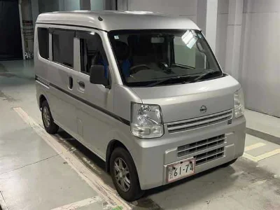 NISSAN CLIPPER VAN
