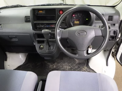 DAIHATSU HIJET VAN