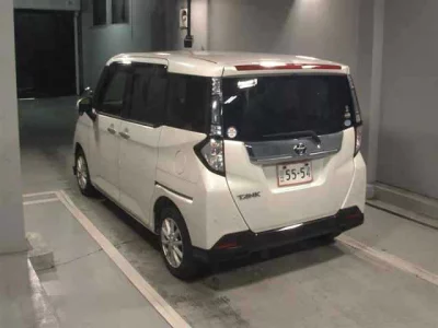 TOYOTA TANK