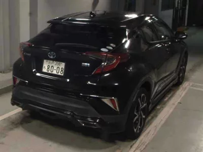 TOYOTA C-HR