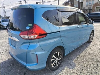 HONDA FREED+