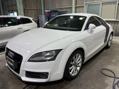 AUDI TT