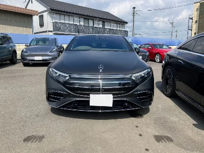 MERCEDES BENZ EQS
