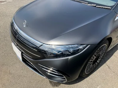 MERCEDES BENZ EQS