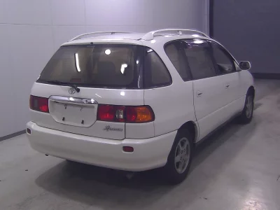 TOYOTA IPSUM