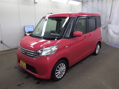 NISSAN DAYZ ROOX