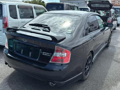 SUBARU LEGACY B4