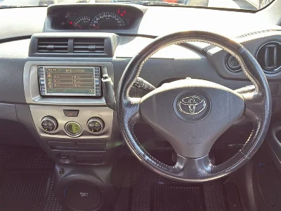 TOYOTA BB