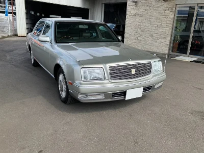 TOYOTA CENTURY