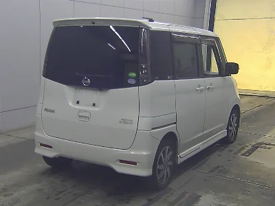 NISSAN ROOX