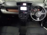 Цена авто Toyota Tank с аукционов Японии, номер кузова M900A, пробег 93 000, оценка 8